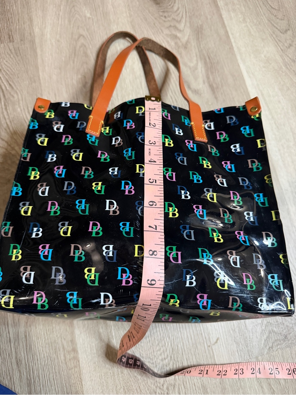 Dooney & Bourke Black Multicolor Print Plastic Tote with Brown  Handles - Picture 8 of 11